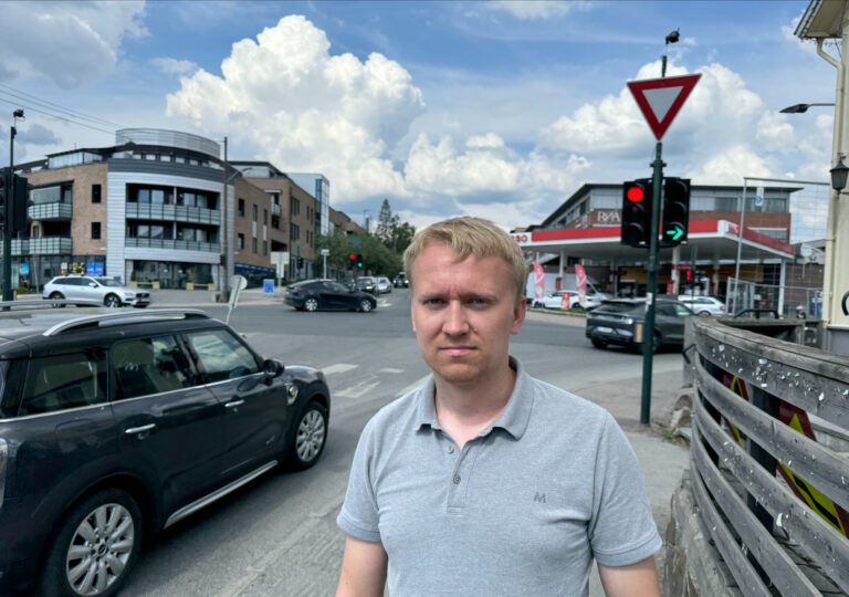 Lenke til artikkel om Bilhærverket må stoppes