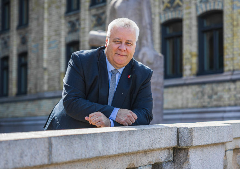 Lenke til artikkel om Helsehjelp når du trenger det