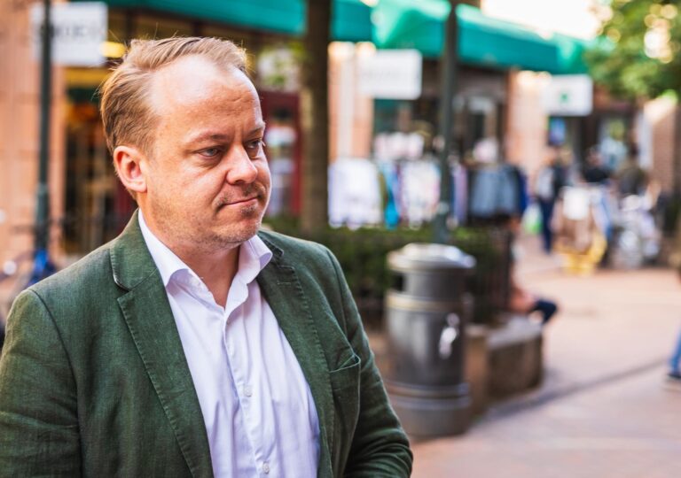 Lenke til artikkel om FrP vil ta kontroll over innvandringen