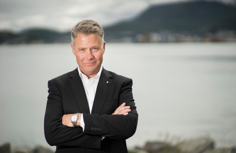 Lenke til artikkelen om: Amundsen: – Uten sterke veier og lokalt næringsliv forvitrer Nord-Norge