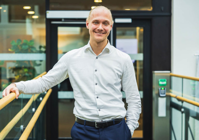 Lenke til artikkel om Vil ha mer nivådeling i skolen