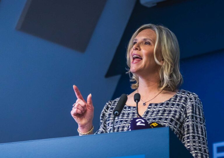 Lenke til artikkel om Æreskultur og sosial kontroll er knyttet til islam