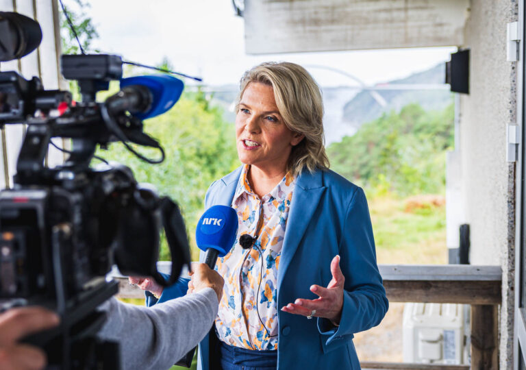 Lenke til artikkel om Listhaug: – Vi har fått svenske tilstander i Norge Lenke til artikkel om Listhaug: – Vi har fått svenske tilstander i Norge