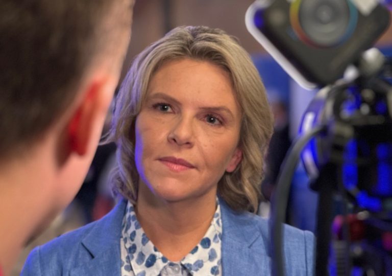 Lenke til artikkel om – Det er ikke tid til somling og prating