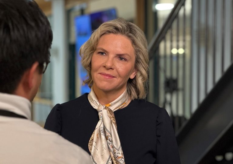 Lenke til artikkel om Nok en gang skaper Ap utrygghet for oljenæringen