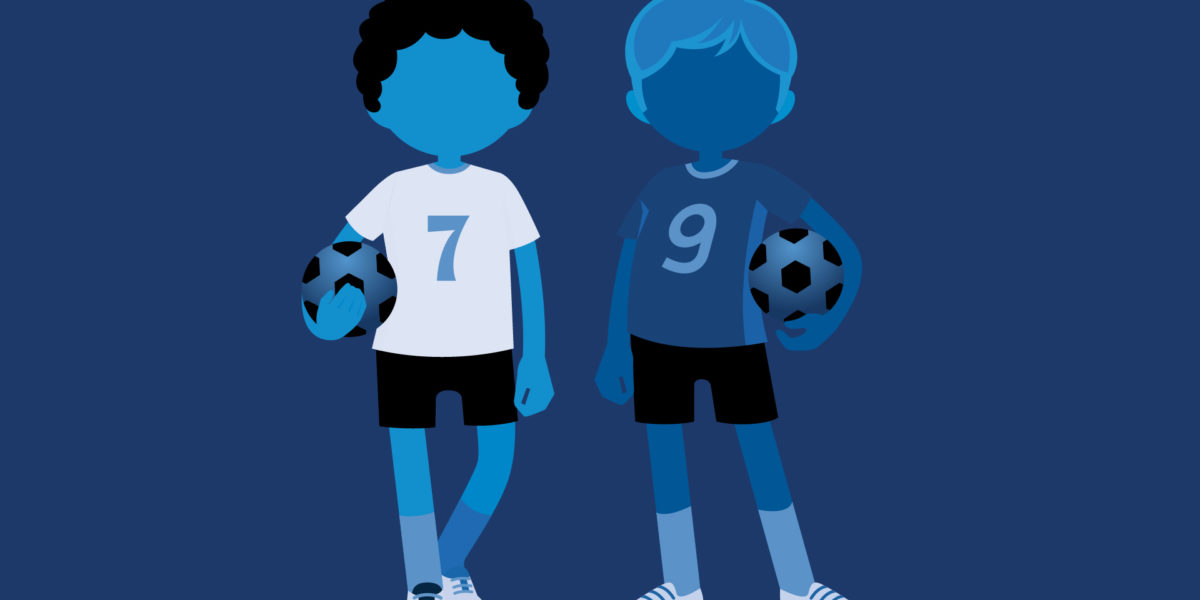 To fotballspillere med fotball under hver sin arm. Blåtoner. Illustrasjon.