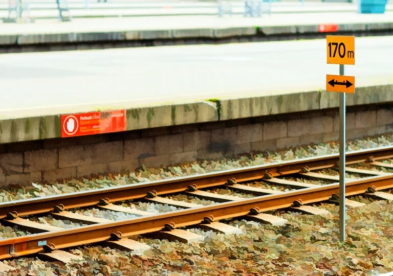 Lenke til artikkel om Follobanen endelig ferdig