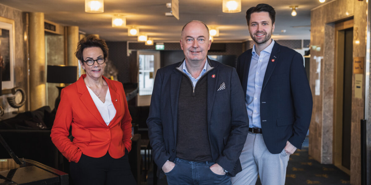 3. kandidat Anne Grethe Hauan, 1. kandidat Morten Stordalen og 2. kandidat Bjørn-Kristian Svendsrud