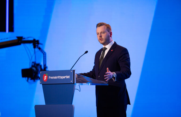 Lenke til artikkelen om: Eilertsen med kraftsalve mot skolens forfall