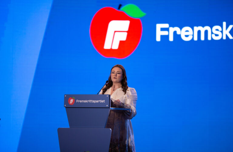 Lenke til artikkelen om: Læraren skal vere sjefen i klasserommet