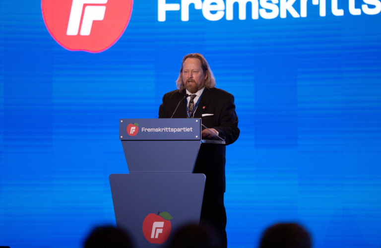 Lenke til artikkelen om: – Regjeringen kveler fylkeskommunene økonomisk