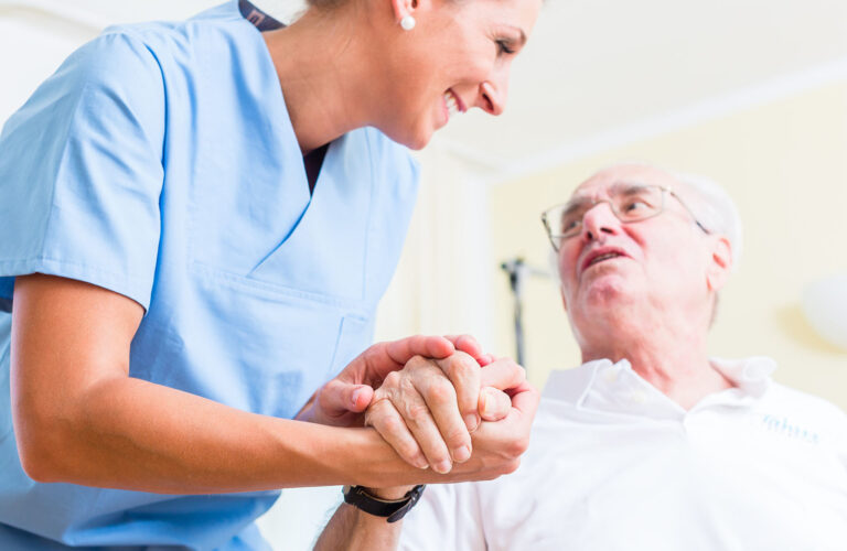 Lenke til artikkelen om: Dette er FrPs tiltaksplan for en verdig eldreomsorg Lenke til artikkelen om: Dette er FrPs tiltaksplan for en verdig eldreomsorg