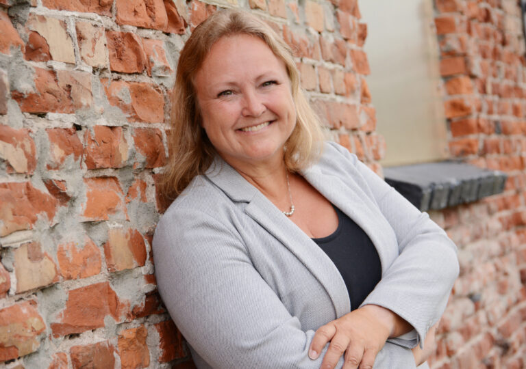 Lenke til artikkel om -Vi må vinne kampen mot gjengene og styrke politiet i Akershus