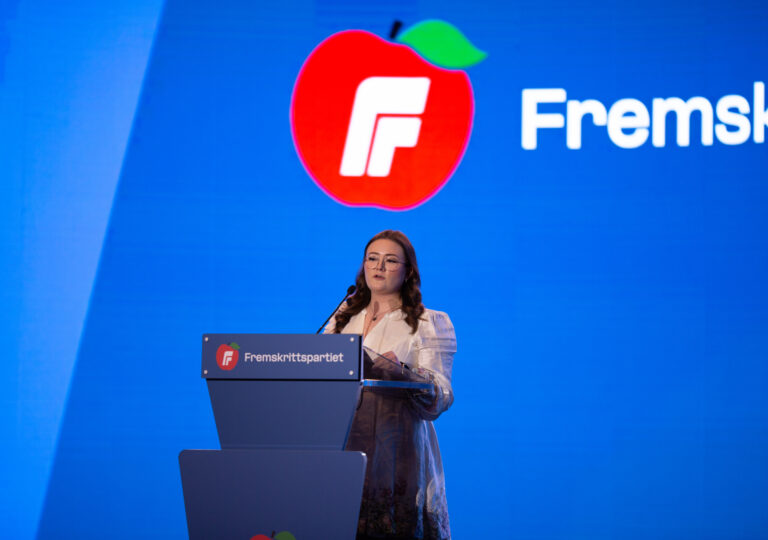 Lenke til artikkel om Læraren skal vere sjefen i klasserommet