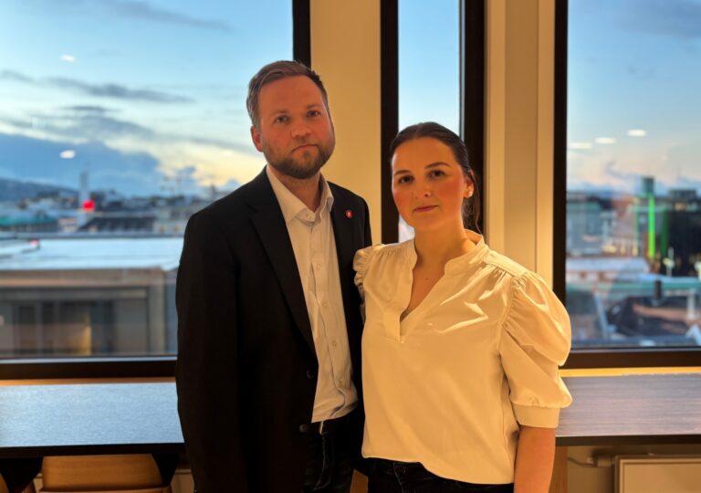 Lenke til artikkel om FrP går imot byrådet på bompenger