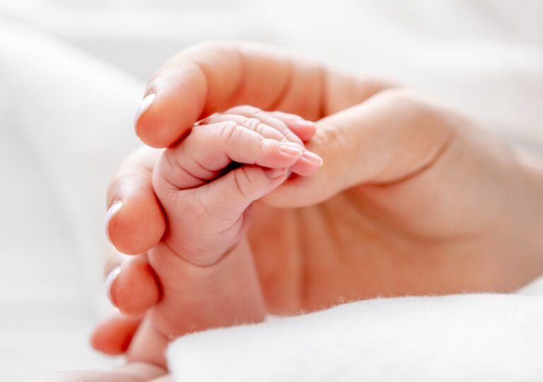 Lenke til artikkel om Alle barn fortjener rettsvern – også ved fødsel