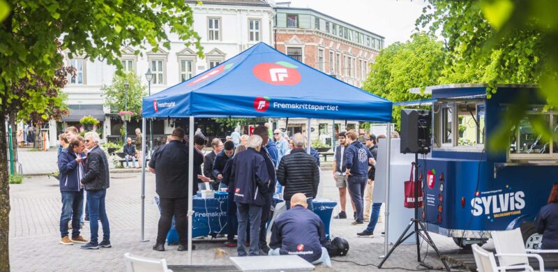 FrP-laget er alltid på utkikk etter nye medlemmer som kan være med å spre budskapet.