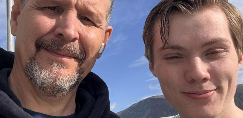 Nestleder i Tromsø FrP og 3. kandidat ved stortingsvalget, Eirik Johansen, og FpUs Erling Salberg.